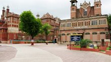 Hotel In Vadodara